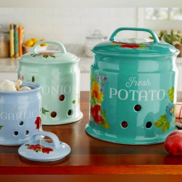 The Pioneer Woman Other - NEW Pioneer Woman Canister Potato, Garlic and Onion Set